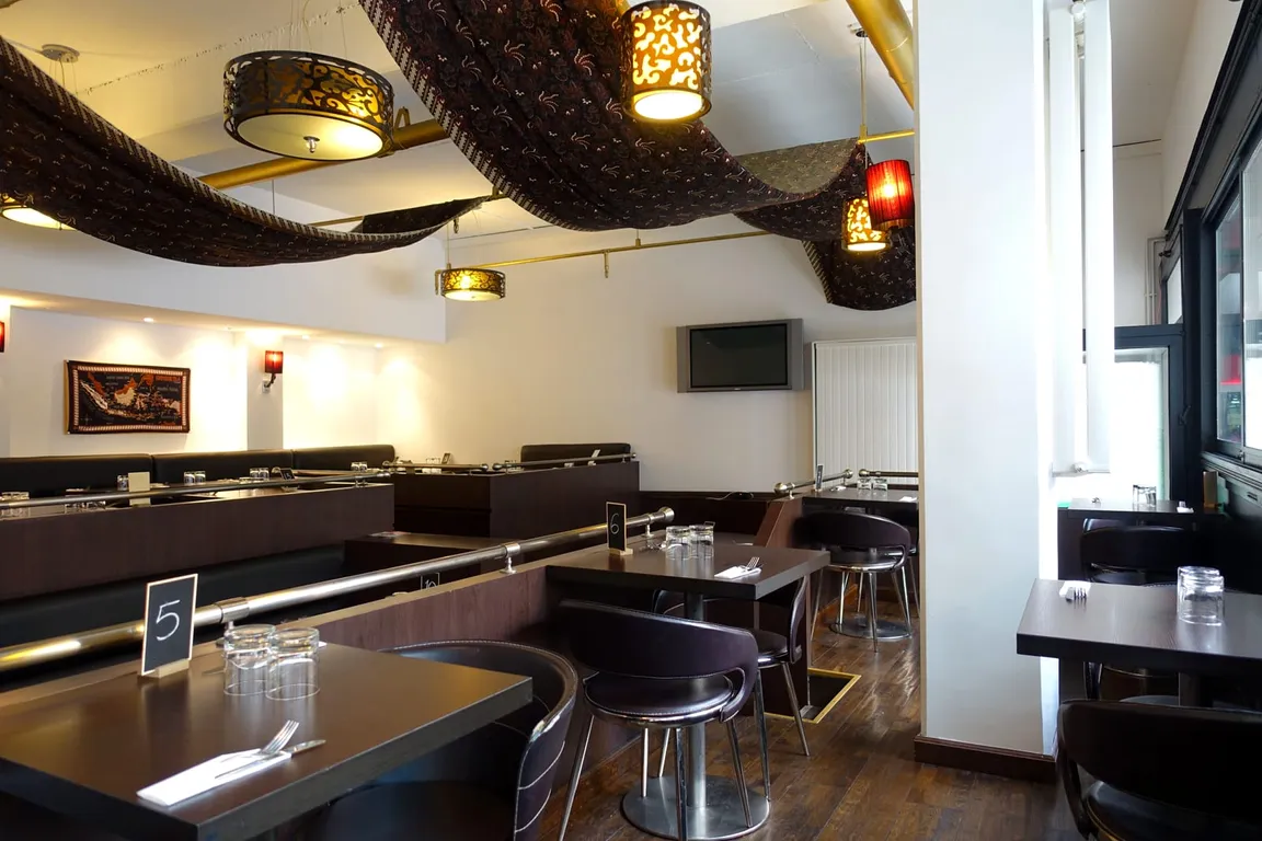 La salle, avant le service – BAAN SUAN, restaurant thaï à Paris 9e
